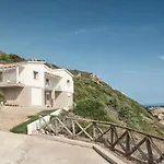 Bianca Luxury Experience サンタ・テレーザ・ガッルーラ